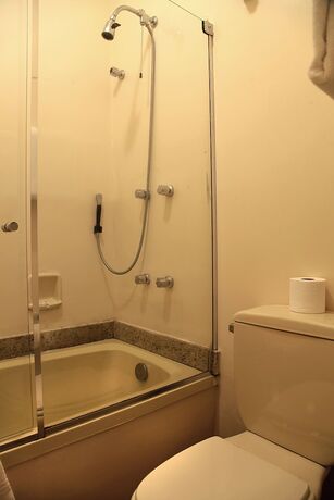 Imagen de la habitación del Hotel Dexter. Foto 30