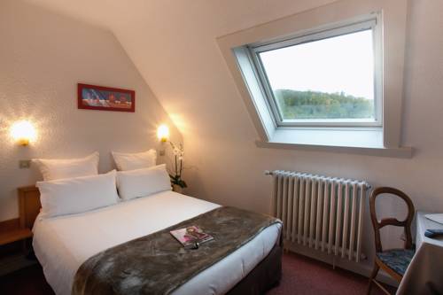 Imagen de la habitación del Hotel Deybach. Foto 10