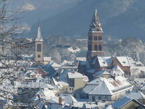 Imagen de la habitación del Hotel Deybach. Foto 12