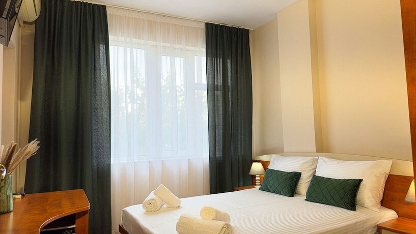 Imagen de la habitación del Hotel Dezudava. Foto 16