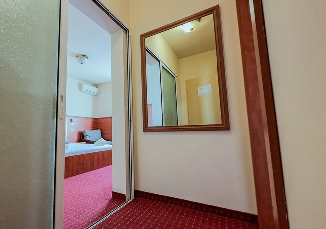 Imagen general del Hotel Dezudava. Foto 14