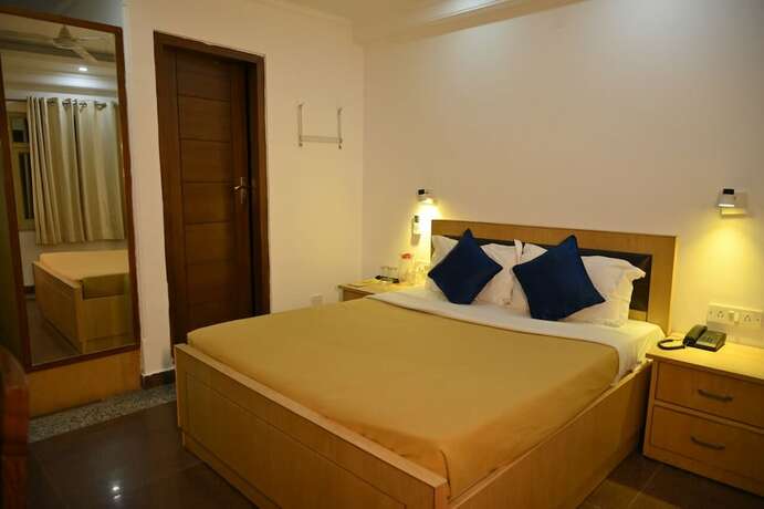 Imagen general del Hotel Dh. Foto 15