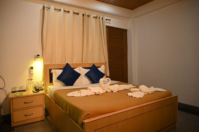 Imagen de la habitación del Hotel Dh. Foto 23