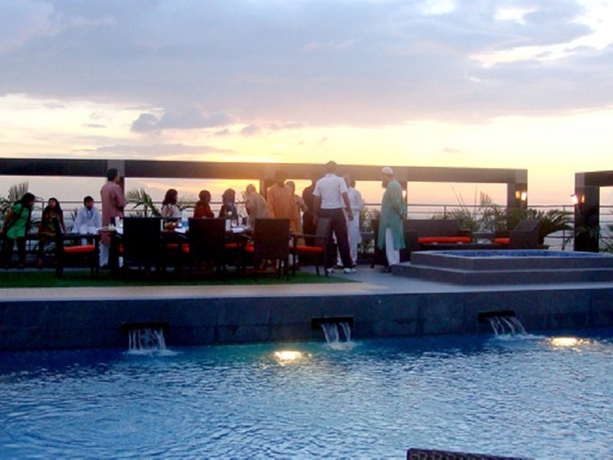 Imagen general del Hotel Dhaka Regency and Resort. Foto 5