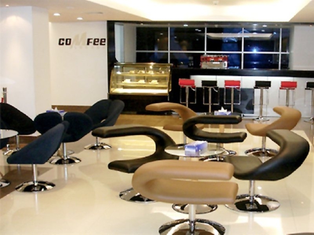 Imagen general del Hotel Dhaka Regency and Resort. Foto 8