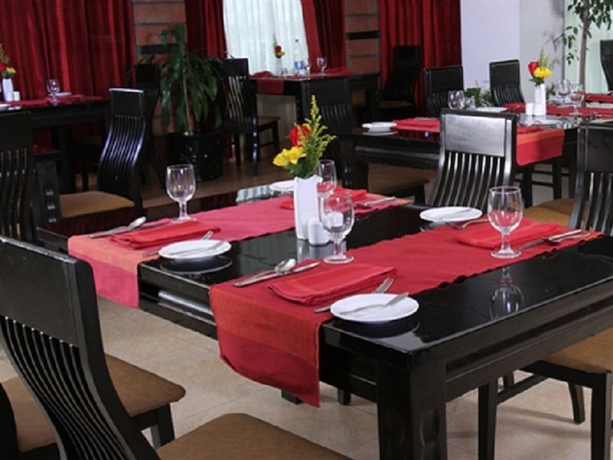 Imagen general del Hotel Dhaka Regency and Resort. Foto 11