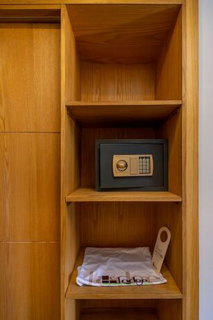 Imagen de la habitación del Hotel Dhara Residence E2 Lodge. Foto 13