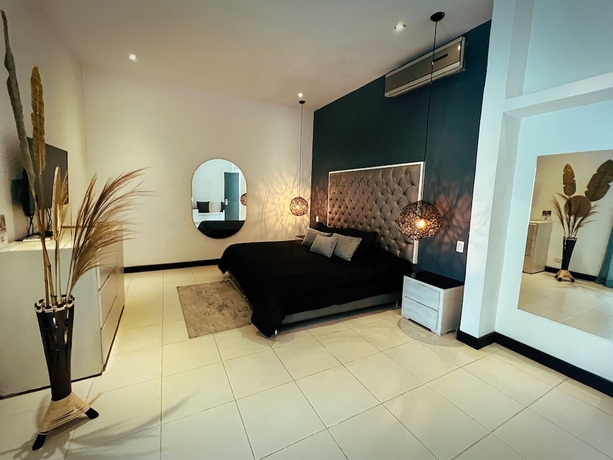 Imagen de la habitación del Hotel Dharma Boutique Spa. Foto 3