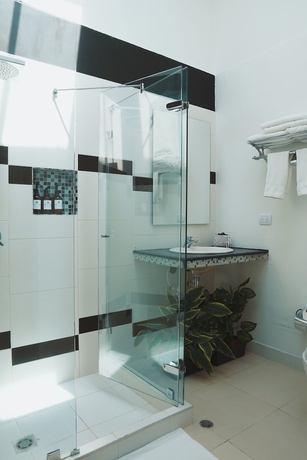 Imagen de la habitación del Hotel Dharma Boutique Spa. Foto 9