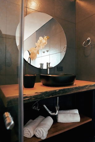 Imagen de la habitación del Hotel Dharma Boutique Spa. Foto 11