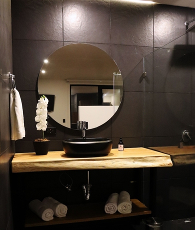 Imagen de la habitación del Hotel Dharma Boutique Spa. Foto 12