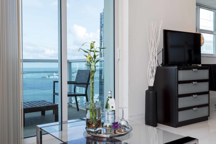 Imagen de la habitación del Hotel Dharma Home Suites Miami at Brickell. Foto 3
