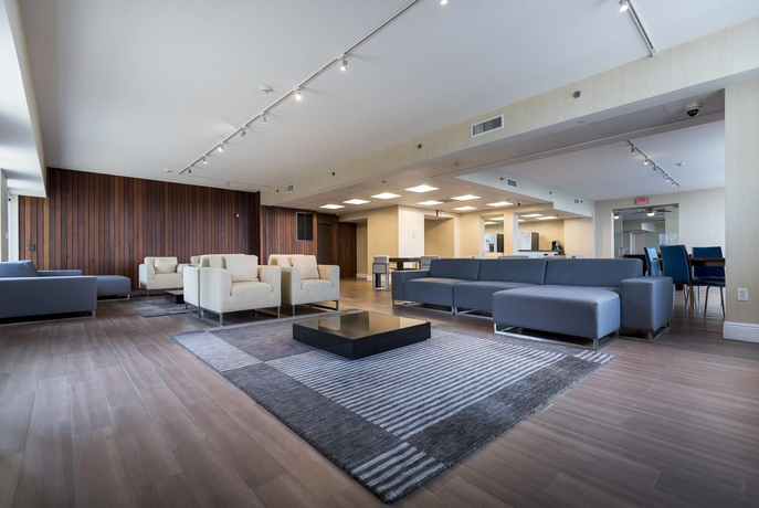 Imagen de los interiores del Hotel Dharma Home Suites Miami at Brickell. Foto 13
