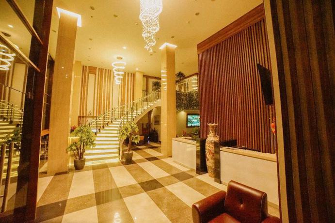 Imagen de los interiores del Hotel Dharmein. Foto 7