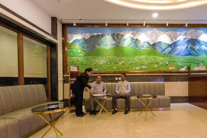 Imagen general del Hotel Dhauladhar Heights Resort. Foto 7