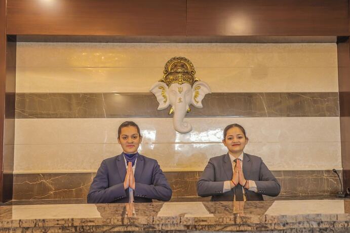 Imagen general del Hotel Dhauladhar Heights Resort. Foto 9