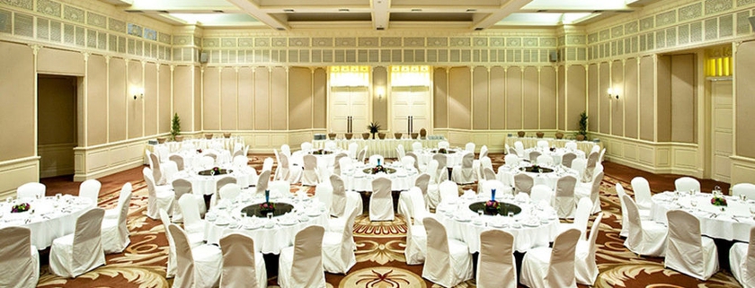 Imagen de los interiores del Hotel Dheva Mantra Resort. Foto 9