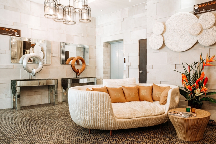 Imagen de los interiores del Hotel Dhevan Dara Beach Villa. Foto 15