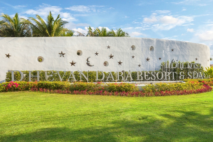 Imagen de los exteriores del Hotel Dhevan Dara Resort and Spa. Foto 11