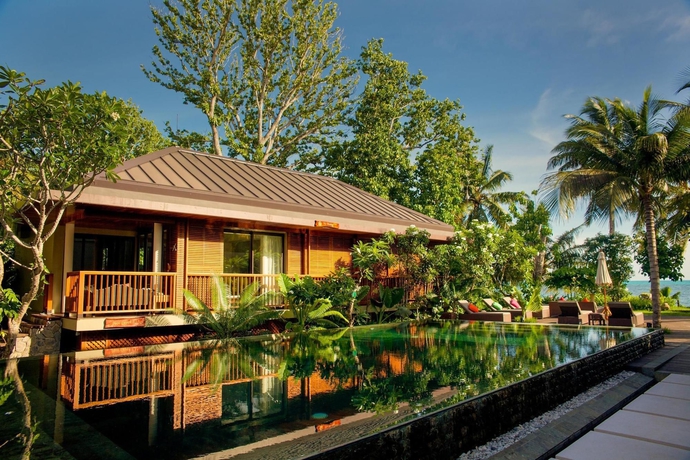 Imagen de los exteriores del Hotel Dhevatara Beach. Foto 7