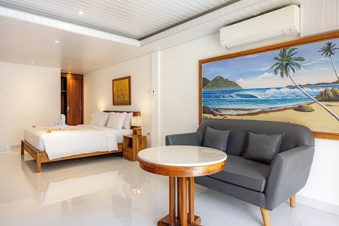 Imagen de la habitación del Hotel Dhong Livin Uluwatu. Foto 13