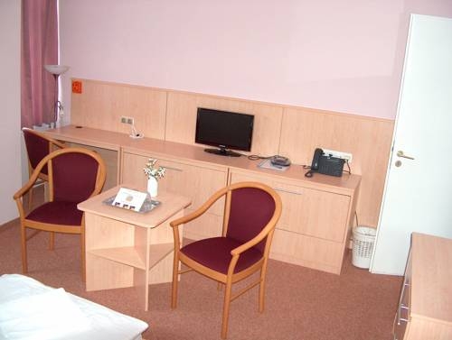 Imagen general del Hotel D-hotel, GYULA. Foto 12