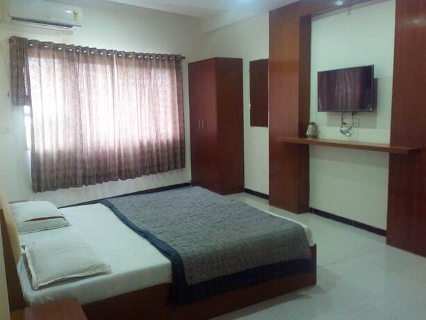 Imagen general del Hotel Dhruv Palace. Foto 3