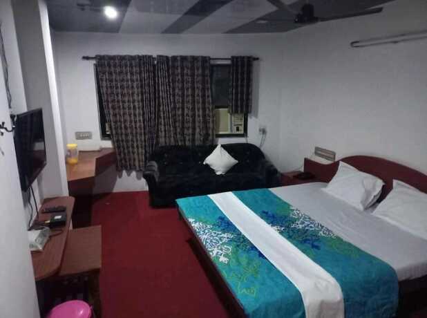 Imagen de la habitación del Hotel Dhruv Palace. Foto 22