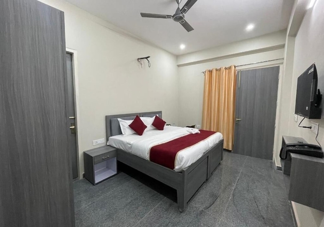 Imagen de la habitación del Hotel Dhruv Shivalaya Residency. Foto 6