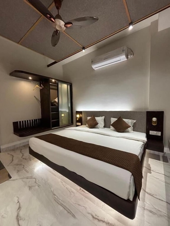 Imagen de la habitación del Hotel Dhruvtara Farms and Resort. Foto 4