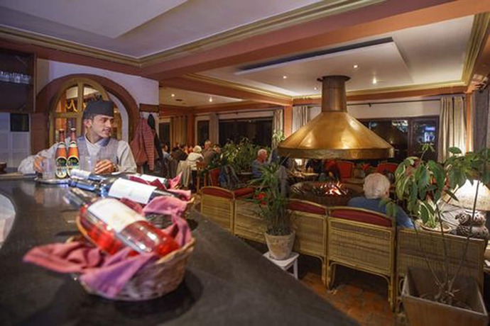 Imagen de los interiores del Hotel Dhulikhel Lodge Resort. Foto 17