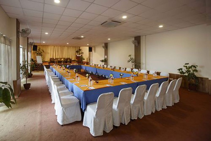 Imagen de los interiores del Hotel Dhulikhel Lodge Resort. Foto 19