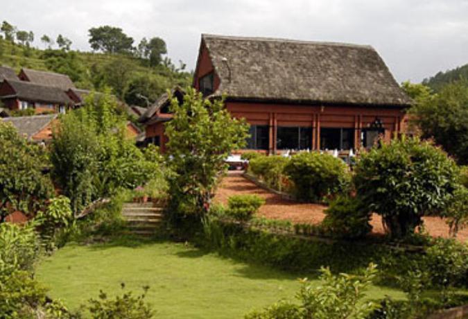 Imagen de los exteriores del Hotel Dhulikhel Mountain Resort. Foto 9
