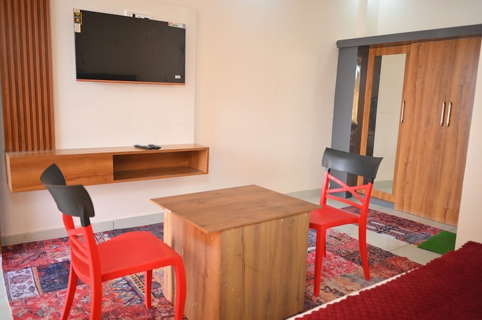 Imagen de la habitación del Hotel Dhurva and Resort. Foto 6