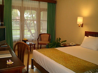 Imagen de la habitación del Hotel Dhyana Pura Beach Resort. Foto 3