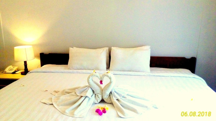 Imagen de la habitación del Hotel Dhyanapura City. Foto 37