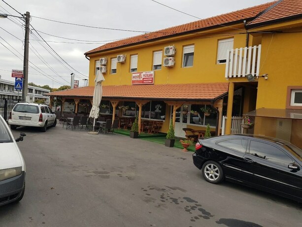 Imagen general del Hotel Di Camera Uno. Foto 10