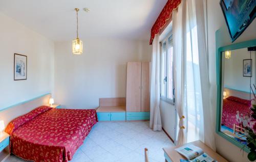 Imagen de la habitación del Hotel Di Giovanni. Foto 6