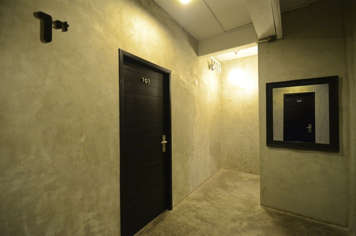 Imagen de los interiores del Hotel Di Place. Foto 15