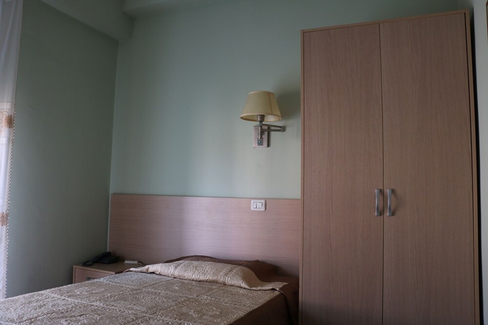 Imagen de la habitación del Hotel Di Porta Romana. Foto 7