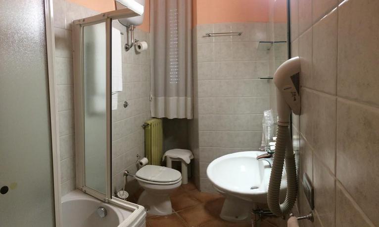Imagen de la habitación del Hotel Di Rocco. Foto 8