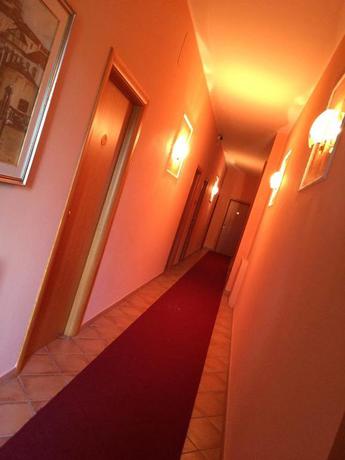 Imagen de los interiores del Hotel Di Rocco. Foto 16