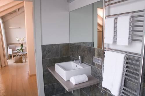 Imagen de la habitación del Hotel Di Varese. Foto 4