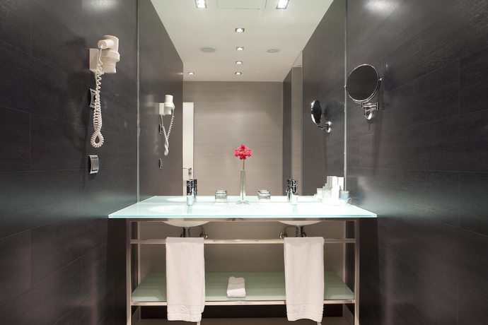 Imagen de la habitación del Hotel Diagonal Plaza. Foto 3