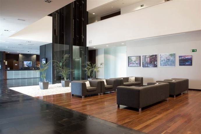 Imagen de los interiores del Hotel Diagonal Plaza. Foto 18