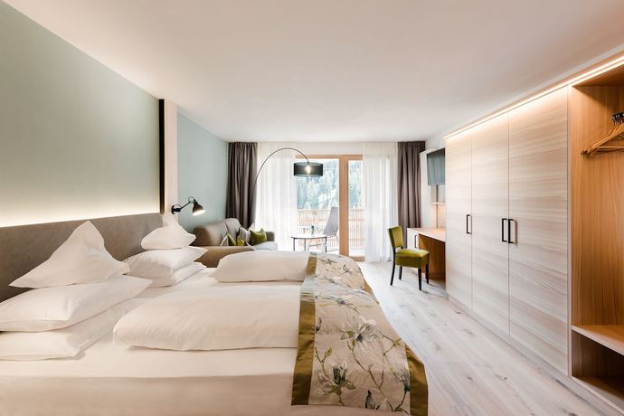 Imagen de la habitación del Hotel Diamant, Badia. Foto 13