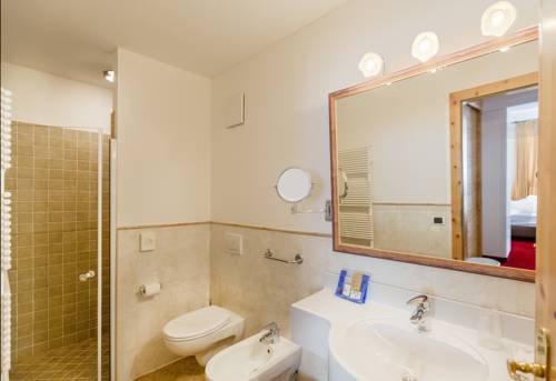 Imagen de la habitación del Hotel Diamant Spa Resort. Foto 18