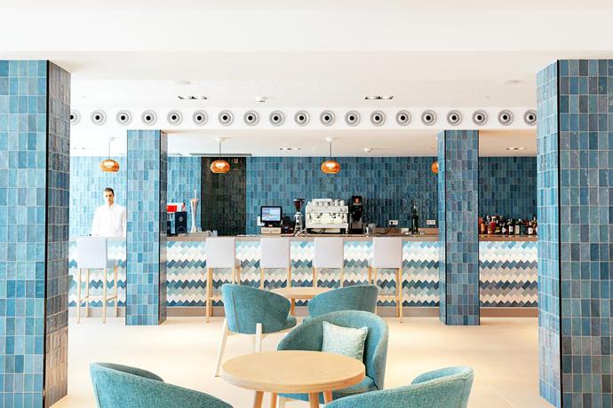 Imagen del bar/restaurante del Hotel Diamant & Aparthotel. Foto 4