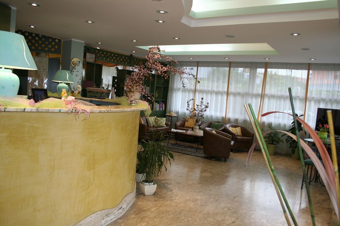 Imagen de los interiores del Hotel Diamante, Francavilla al Mare. Foto 14