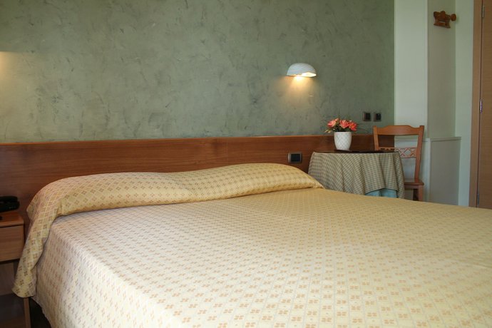 Imagen de la habitación del Hotel Diamante, Francavilla al Mare. Foto 8
